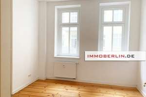 IMMOBERLIN.DE - Schöne Stuck-Altbauwohnung mit Südbalkon in ruhiger Kiezlage – Die vollständige Adresse der Immobilie erhältst du vom Anbieter., 10243 Friedrichshain, Berlin – Vorschaubild 5