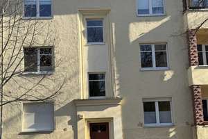ALT-HOHENSCHÖNHAUSEN==SANDINOSTR.15A==2-ZiMMER-ETW==DG AUF MOD. ALTBAU==3.OG ==BALKON==EBK== GALERIE – 13055 Alt-Hohenschönhausen, Berlin – Vorschaubild 4