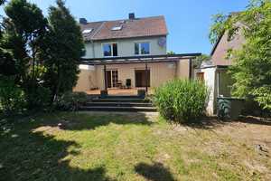 Großzügige Doppelhaushälfte mit ausgebautem Dachgeschoss, Garten, Garage und Terrassenüberdachung – Viersen (Kreis) – Vorschaubild 1