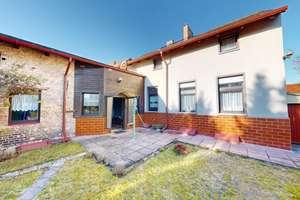 Property thumbnail 12