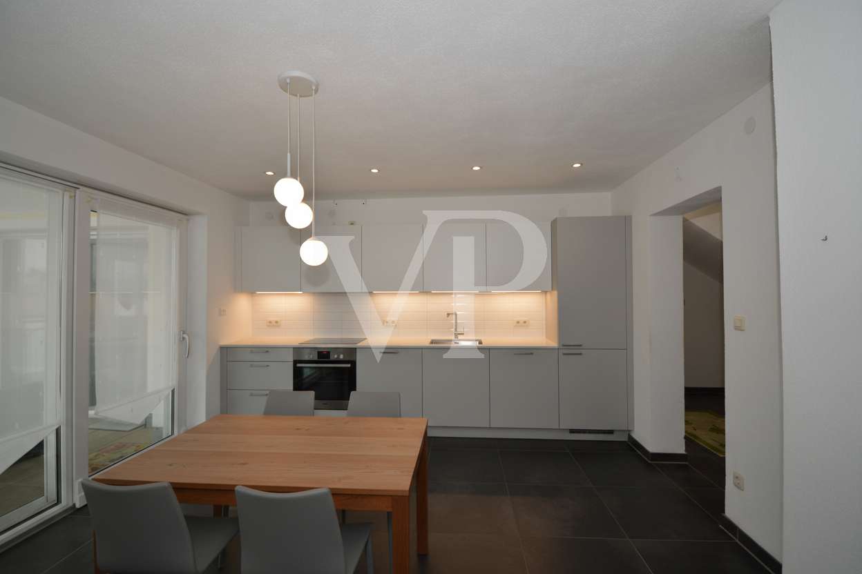 Immobilie in Vohburg an der Donau - Großzügiges Zweifamilienhaus mit Gartenvielfalt und modernem Wohngefühl - Bild 15