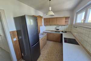 Freundliche 3-Zimmer-Wohnung mit EBK in Solingen – Hasselstraße 104, 42651 Solingen – Vorschaubild 3