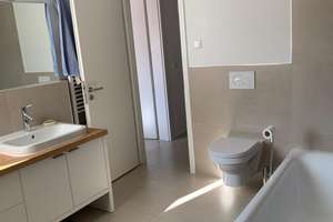 Großzügige, moderne, unmöblierte 2-Zimmer-Wohnung mit Balkon in begehrter Lage Wiesbaden Nordost – Die vollständige Adresse der Immobilie erhältst du vom Anbieter., 65195 Nordost, Wiesbaden – Vorschaubild 10