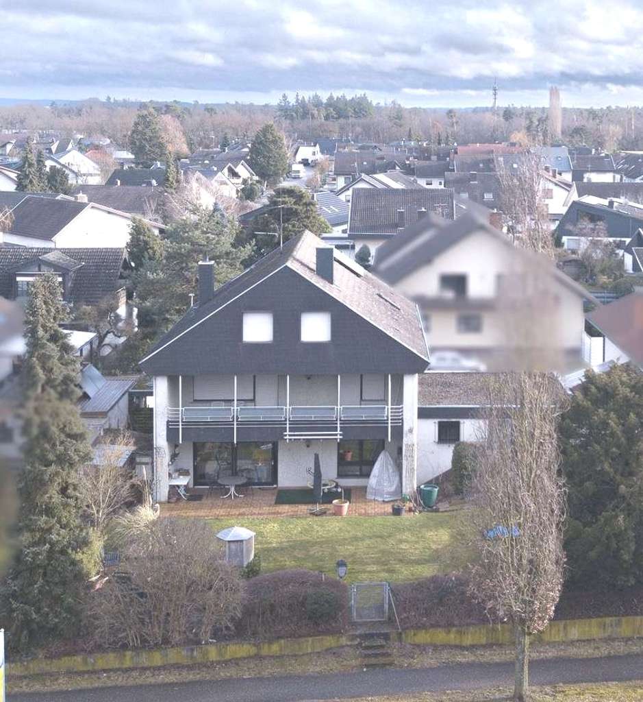 Immobilie in St. Leon-Rot - Ganz viel Platz! Großzügiges Anwesen mit Ausbaureserve, Doppelgarage und Carport! - Bild 1