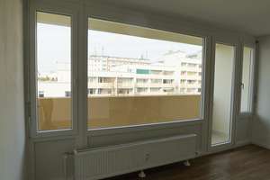 !Renoviert! Schöne & absolut ruhige 1-Zimmer Wohnung mit Balkon – Fritz-Berne-Straße 54, 81241 Am Westbad, München – Vorschaubild 2