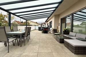 ZENTRALE WOHNLAGE INKLUSIVE EINEM EXTRA BAUPLATZ, GARAGEN UND GARTENPARADIES – Die vollständige Adresse der Immobilie erhältst du vom Anbieter., 74838 Limbach – Vorschaubild 2