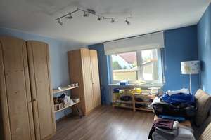 Schöne geräumige 4-Zimmer-Wohnung mit Balkon im 1.OG in Friedrichsdorf-Seulberg zu vermieten  – Die vollständige Adresse der Immobilie erhältst du vom Anbieter., 61381 Friedrichsdorf – Vorschaubild 25