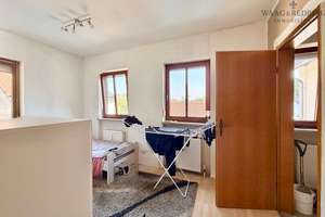 Vermietete 2-Zimmer-Wohnung mit ausbaufähigem Dachgeschoss und Entwicklungspotenzial! – Die vollständige Adresse der Immobilie erhältst du vom Anbieter., 93057 Konradsiedlung-Wutzlhofen, Regensburg – Vorschaubild 4