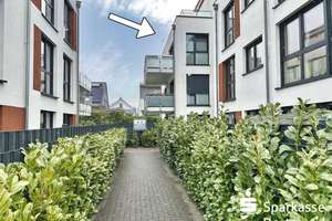 Modernes Wohnen mit Balkon und Tiefgarage