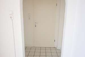 Bochum-Wattenscheid: Gemütliche 2-Zimmer Wohnung mit Tageslichtbad und EBK! – Weindorfstr. 2, 44866 Leithe, Bochum – Vorschaubild 4