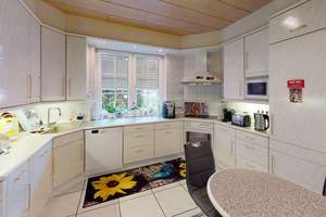 Exclusive Landhausvilla mit 2 ELW, parkähnlichem Garten, Nebengebäuden – Lechenicher Str. 4, 50374 Erftstadt – Vorschaubild 20