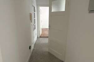Gemütliche 2-Zimmer-Altbauwohnung in Kiel – 45,38 m² mit Dielenboden und Tageslichtbad – Ostring 76, 24143 Gaarden-Süd und Kronsburg, Kiel – Vorschaubild 3