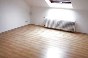helle, geräumige Dachgeschosswohnung - viel Platz fürs Geld – Die vollständige Adresse der Immobilie erhältst du vom Anbieter., 50997 Meschenich, Köln – Vorschaubild 2