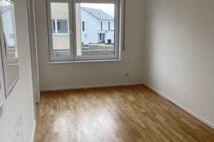 Geräumige 1-Zimmer Wohnung zu vermieten – Kreuzäckerstraße 3, 85055 Ingolstadt – Vorschaubild 2
