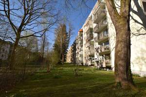 AIGNER - Renovierungsbedürftige 3-Zimmerwohung mit Balkon in ruhiger Lage in Allach – Die vollständige Adresse der Immobilie erhältst du vom Anbieter., 80997 Allach, München – Vorschaubild 8