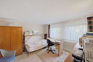 Großzügiger Bungalow mit Kamin und Wohlfühlgarten in ruhiger Sackgassenlage – Die vollständige Adresse der Immobilie erhältst du vom Anbieter., 44149 Kley, Dortmund – Vorschaubild 12