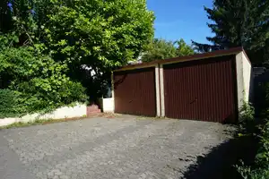 Reiheneckhaus mit Terrasse, schönem Garten und 2 Garagen – Reutlingen (Kreis) – Vorschaubild 24
