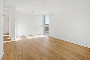 2 Zimmer mit EBK, Aufzug und sonnigem Balkon   – Allee der Kosmonauten 25a, 10315 Lichtenberg (Ortsteil), Berlin – Vorschaubild 2