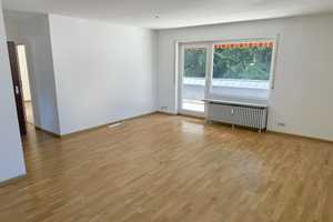 OHNE PROV. | MFH mit 6 Wohnungen | leerstehend | aufgeteilt nach WEG | Ausbaureserve – Freiburg im Breisgau – Vorschaubild 1