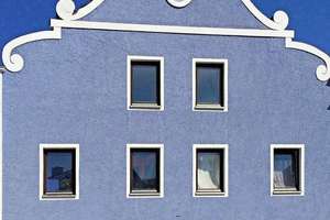 ++ IHR STADTHAUS IM HERZEN VON VELDEN ++ WOHNEN-LEBEN-ARBEITEN ++ – Die vollständige Adresse der Immobilie erhältst du vom Anbieter., 84149 Velden – Vorschaubild 1