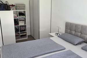 Reihenmittelhau (Garage und Carport im Mietpeis enthalten) – Lengenfelder Strasse 212a, 8064 Hüttelsgrün, Zwickau – Vorschaubild 7