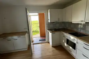 Preiswertes 6-Raum-Mehrfamilienhaus mit EBK in Bühl-Eisental – Horrenbacher Straße 21, 77815 Rastatt (Kreis) – Vorschaubild 13