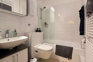 Helle 3-Zimmer-Wohnung mit Balkon, Garage und Aufzug in gepflegter Wohnanlage – Ratherstrasse 64, 40476 Derendorf, Düsseldorf – Vorschaubild 11