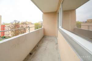 Attraktive 3 Zimmer-Wohnung mit Loggia, Aufzug & Stellplatz im Münchner Norden – Die vollständige Adresse der Immobilie erhältst du vom Anbieter., 80935 Lerchenau-Ost, München – Vorschaubild 5