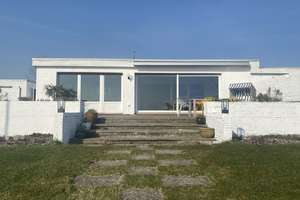 🌊 Ferienhaus Bungalow in erster Meereslinie mit traumhaftem Ostseeblick  – Die vollständige Adresse der Immobilie erhältst du vom Anbieter., 23769 Fehmarn – Vorschaubild 2