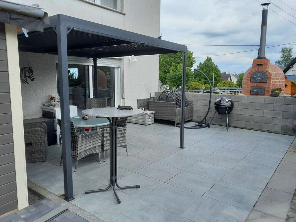 Immobilie in Horbruch - 2-Familien Wohnhaus mit genehmigter Pferdehaltung / Pferdepension / Gewerbe möglich - Bild 3