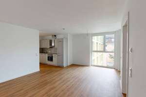 Erstbezug: Helle 3-Zi.Whg. mit offener Wohnküche und Loggia! – Zerzabelshofstraße 13, 90478 Ludwigsfeld, Nürnberg – Vorschaubild 2