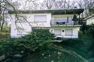 Gepflegtes EFH, Waldrandlage mit Fernblick, in Heimbach, OT Hausen zu verkaufen – Zum Rodenbusch 28, 52396 Düren (Kreis) – Vorschaubild 2