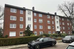 Demnächst bezugsbereit: Modernisierte Erdgeschosswohnung mit Südbalkon