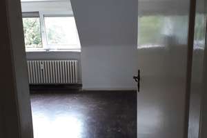 Gemütliche Dachgeschoss-Wohnung in der Harthorststr. 3 in 45899 Gelsenkirchen, DG rechts – Harthorststr.  3, 45899 Horst, Gelsenkirchen – Vorschaubild 5