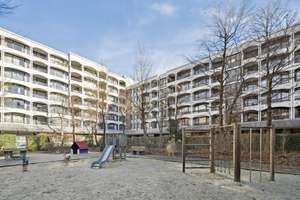 Haidhausen- 3-Zimmer-Wohnung im 3. OG mit zwei Balkonen, Aufzug und Tiefgaragenstellplatz – 81677 Steinhausen, München – Vorschaubild 15