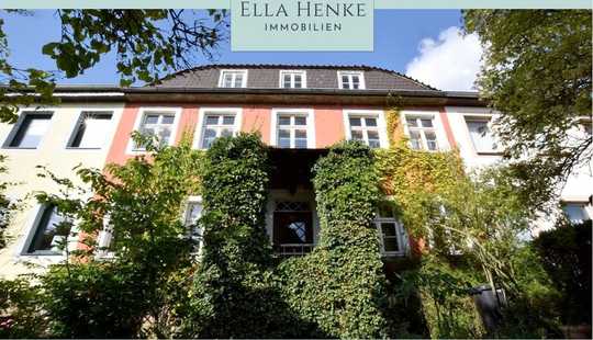 Bild von Stilvolle, große Stadtvilla zum Modernisieren mit viel Charme + schönem Garten...