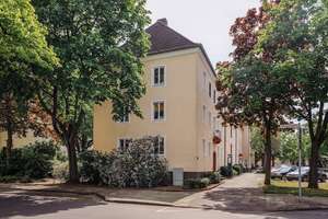 Klein aber fein - Wohnung mit Tageslichtbad // EG links – Lönsstr. 8, 38440 Stadtmitte (Ortsteil), Wolfsburg – Vorschaubild 2