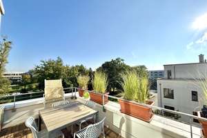 Exklusives Penthouse im Park, 2 Schlafzimmer, 2 Terrassen, 95 qm, München Schwabing – Die vollständige Adresse der Immobilie erhältst du vom Anbieter., 80807 Alte Heide-Hirschau, München – Vorschaubild 20
