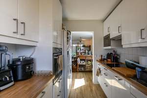 Modernisiertes Einfamilienhaus in grüner und familienfreundlicher Wohnlage – Die vollständige Adresse der Immobilie erhältst du vom Anbieter., 70499 Weilimdorf (Ortsteil), Stuttgart – Vorschaubild 5