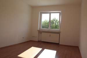Helle 2,5-Zimmer Wohnung im 2. OG in München Laim – Sandrartstrasse 22, 80687 St. Ulrich, München – Vorschaubild 5