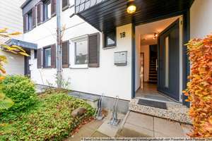 Mittelreihenhaus in beliebter Wohngegend mit Carport