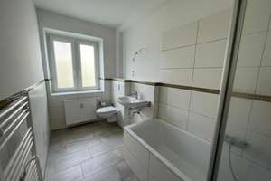 Modernes Wohnen in Schwabing: 3-Zimmer-Wohnung mit Balkon – Destouchesstraße 65, 80796 Am Luitpoldpark, München – Vorschaubild 3