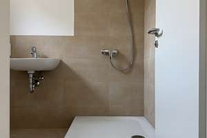 Innenhof | gemütliches Reihenhaus 4-Zi (E1) mit eigenem Garten und Gäste-WC | ab sofort verfügbar! – Waldhausener Straße 130-165, 41061 Gladbach, Mönchengladbach – Vorschaubild 11