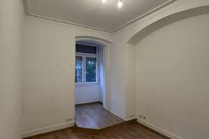 SUMMER IN THE CITY möblierte 3-Zi.-Wohnung, Stuttgart-Süd, Marienplatz, furnished 3-Room Apartment – Böheimstraße 24, 70178 Karlshöhe, Stuttgart – Vorschaubild 2