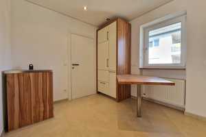 Traumhaus - Top sanierte Doppelhaushälfte in exponierter Lage – Sylvensteinstraße 4, 84034 Landshut – Vorschaubild 18
