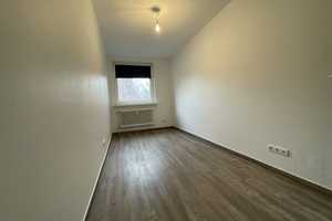 RESERVIERT: 3 Zimmer Wohnung mit Balkon im Zentrum von Bad Bramstedt. – Segeberg (Kreis) – Vorschaubild 6