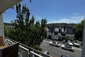 Siegener Giersberg: 3 ZKB, zentral, ruhig und sonnig wohnen mit Fernblick – Fürst-Richard-Str. 12, 57072 Siegen, Siegen – Vorschaubild 3