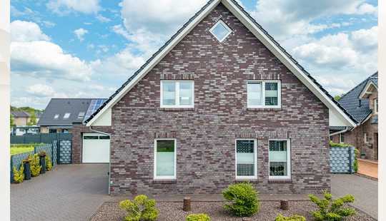 Bild von EFH mit moderner Ausstattung und großzügigem Grundstück