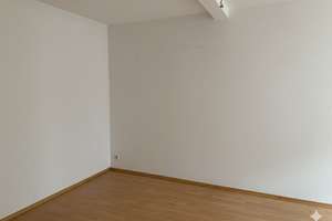 Ihr neues Glück: Gemütliche 2-Zi.-Wohnung mit Balkon und Küche + Stellplatz – Liebknechtstraße 46b, 39108 Stadtfeld Ost, Magdeburg – Vorschaubild 5