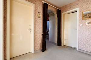 Zum Renovieren! Älteres Einfamilienhaus mit schönem Bergblick – Die vollständige Adresse der Immobilie erhältst du vom Anbieter., 83677 Reichersbeuern – Vorschaubild 8
